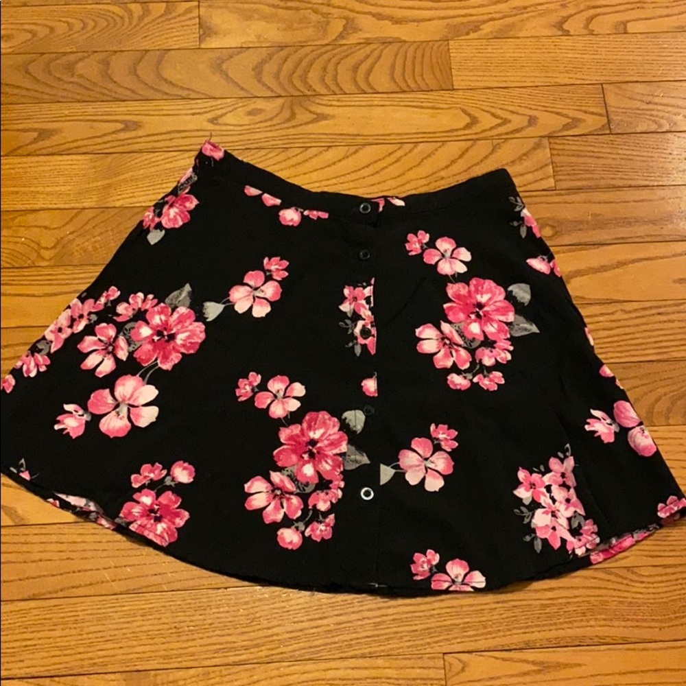 Flower printed skirt
